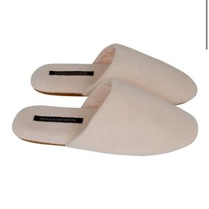 NakedCashmere Mule Slipper In Barley Medium 7/8 NWT